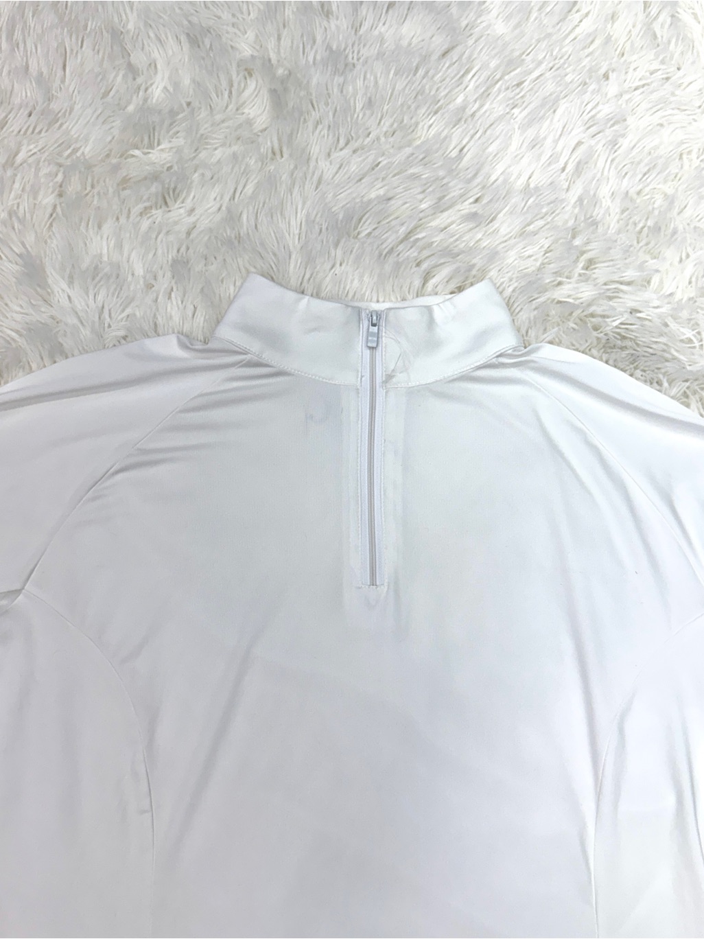 Nwot Women’s Large White Smartpak Long Sleeve Horseback Riding Sunshirt — image 2 of 4